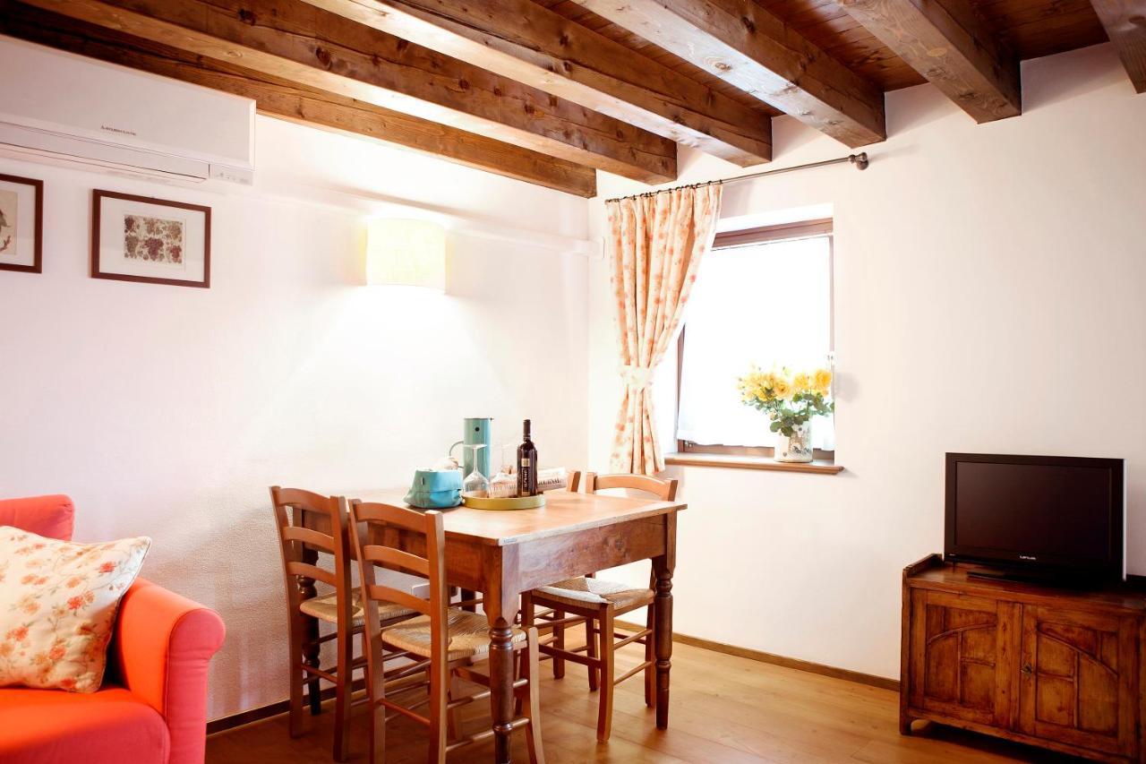 Agriturismo L'Uva E Le Stelle Faedis Quarto foto
